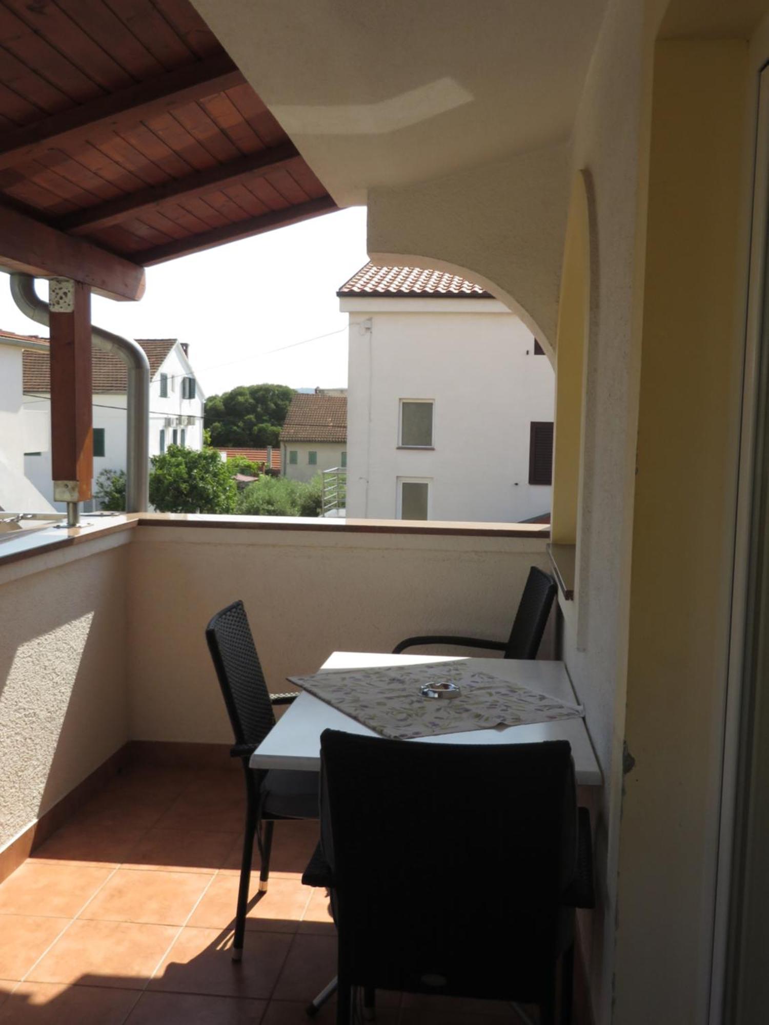 Apartments Gloria Biograd Na Moru Room photo